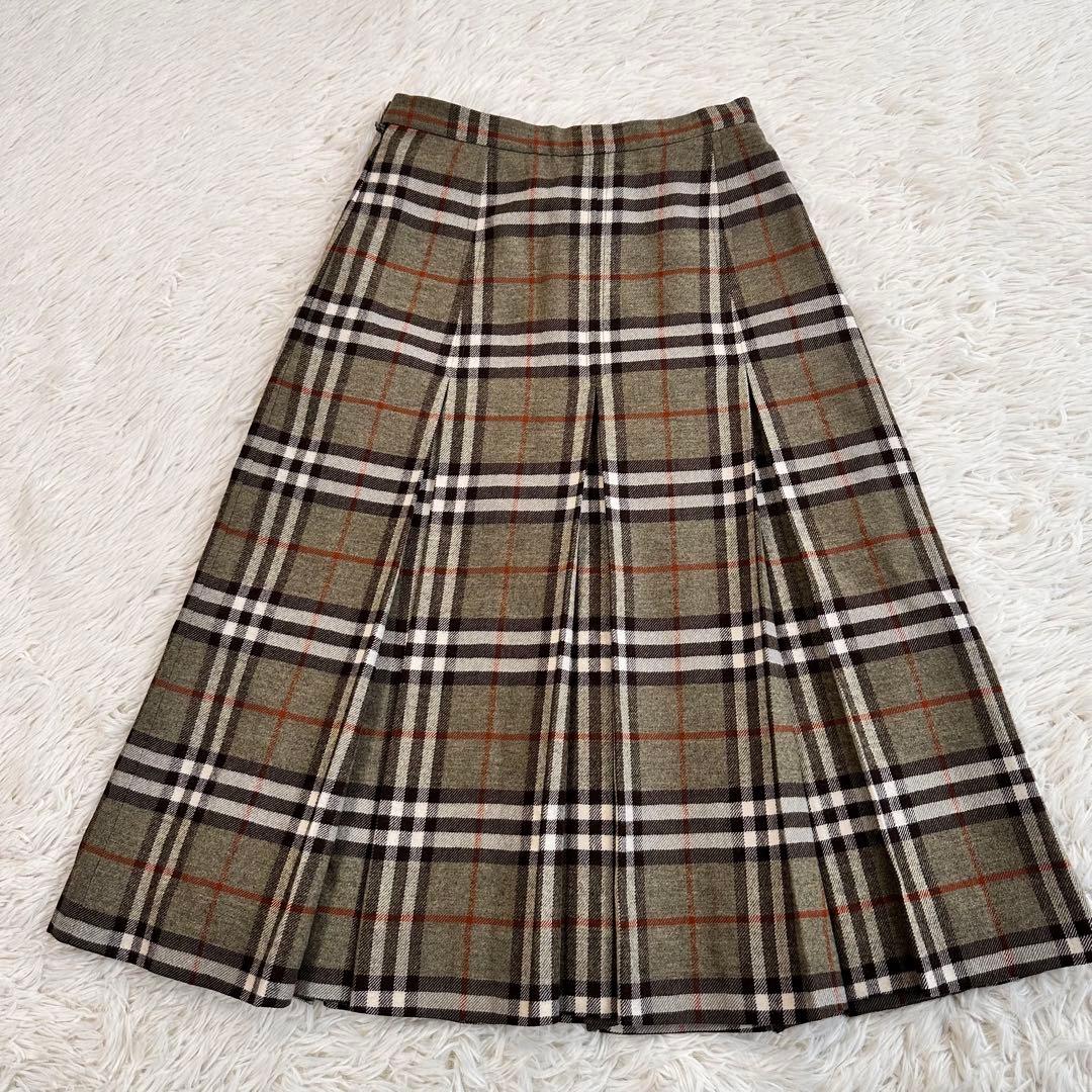 Burberry ロングプリーツスカート & ミニスカート ２点セット