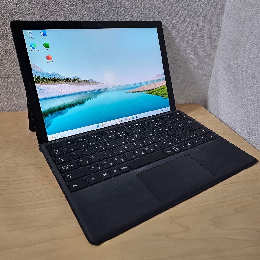Surface Pro 7＋／Core i5 11世代／ブラック／ペンおまけ