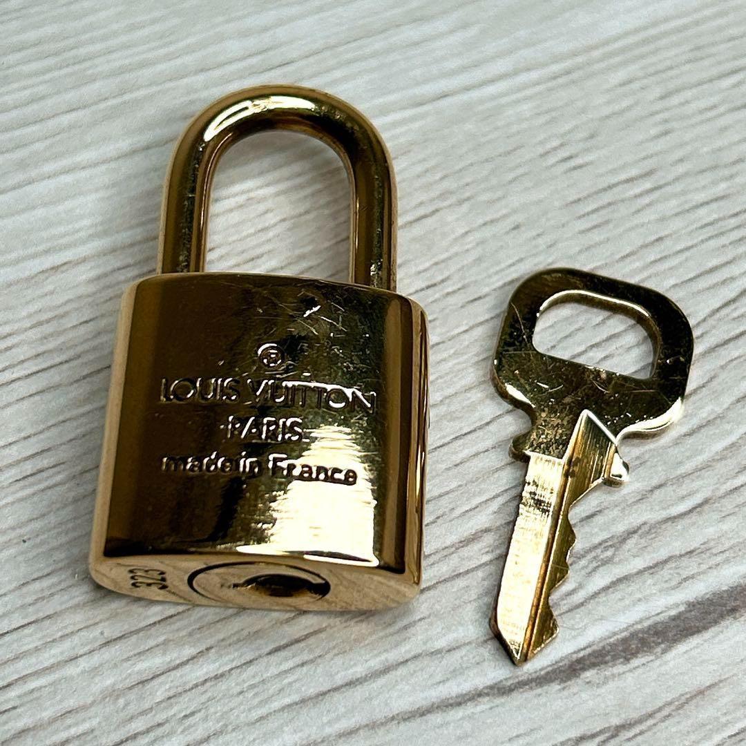 LOUIS VUITTON ルイ ヴィトン 南京錠 パドロック カデナ - メルカリ