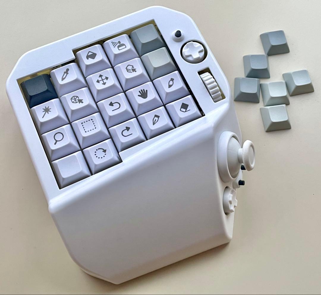 左手デバイス】 MH-Delta ＋クリスタ用キーキャップ - メルカリ