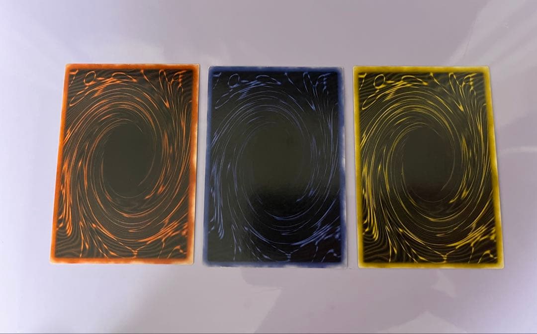 遊戯王OCG トレーディングカード　まとめ売り　引退品。　三幻神　綺麗です