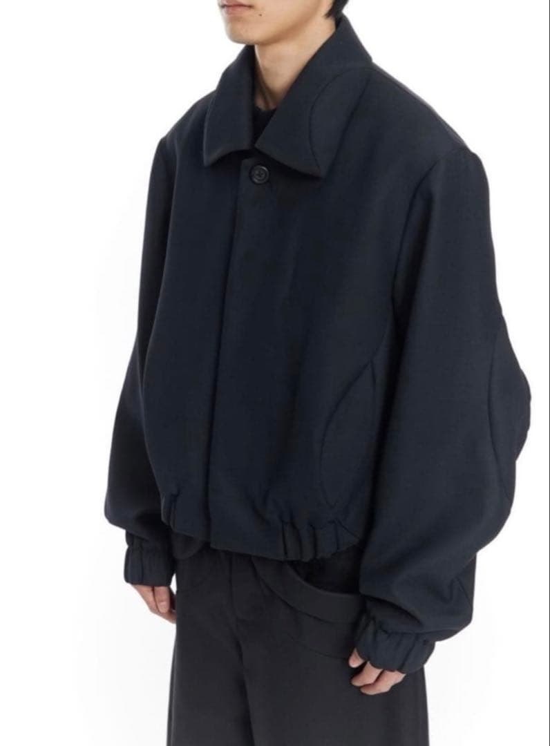 pet-tree-kor helicteres isora jacket 44