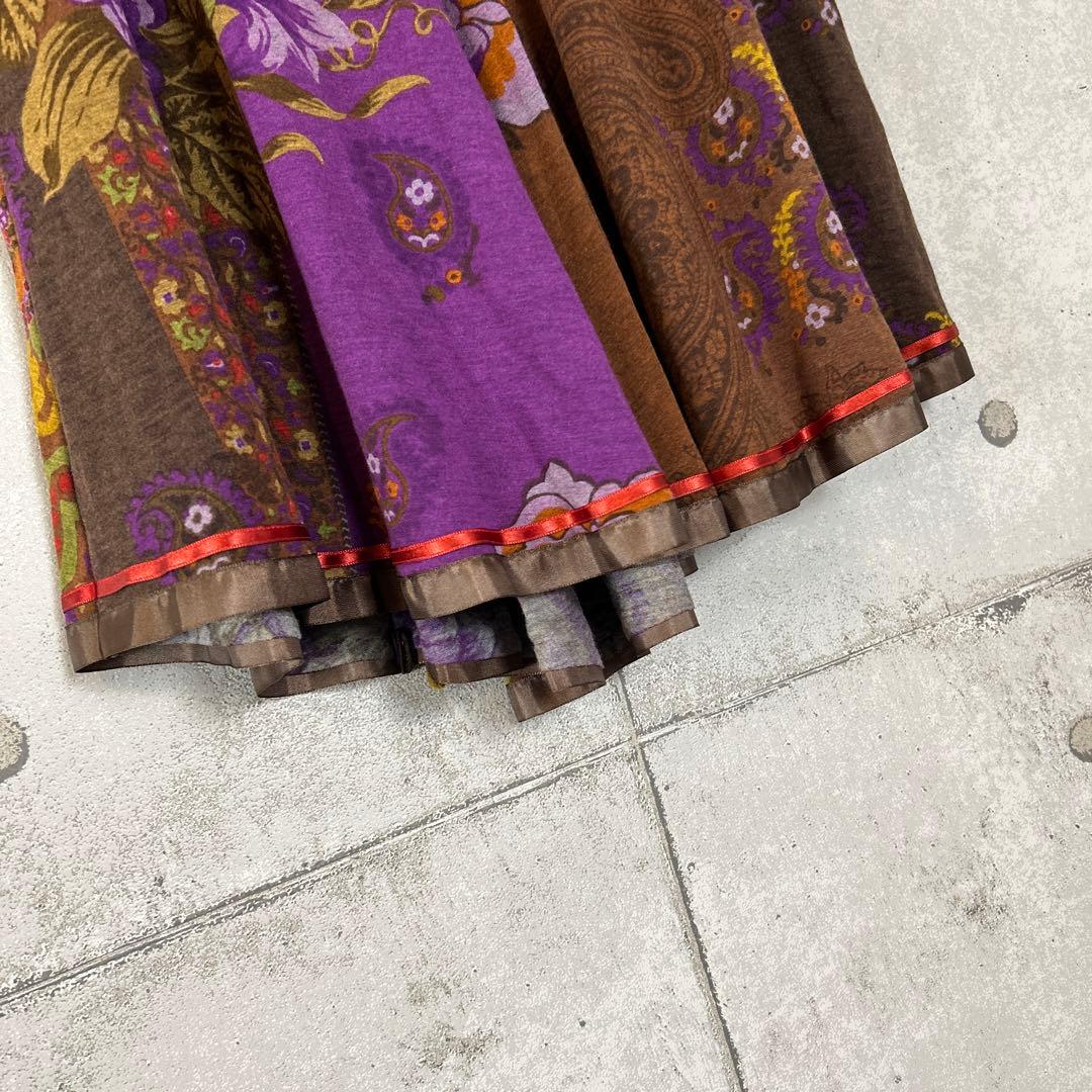 【美品】【エトロ】　個性的 ウエスト総ゴム　後ろ長め　美脚効果有り