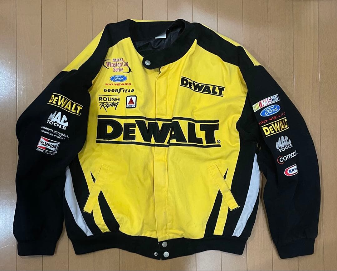 Matt Kenseth Dewalt サイン入りレーシングジャケット　L Matt Kenseth Dewalt サイン入りレーシングジャケット L Matt Kenseth