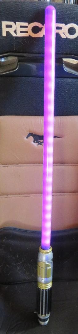 スターウォーズ　ディズニーストア　並行輸入　メイスウィンドウ　ライトセーバー