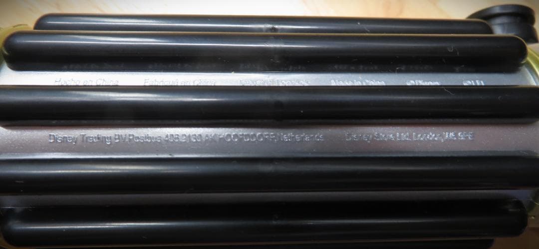 スターウォーズ　ディズニーストア　並行輸入　メイスウィンドウ　ライトセーバー