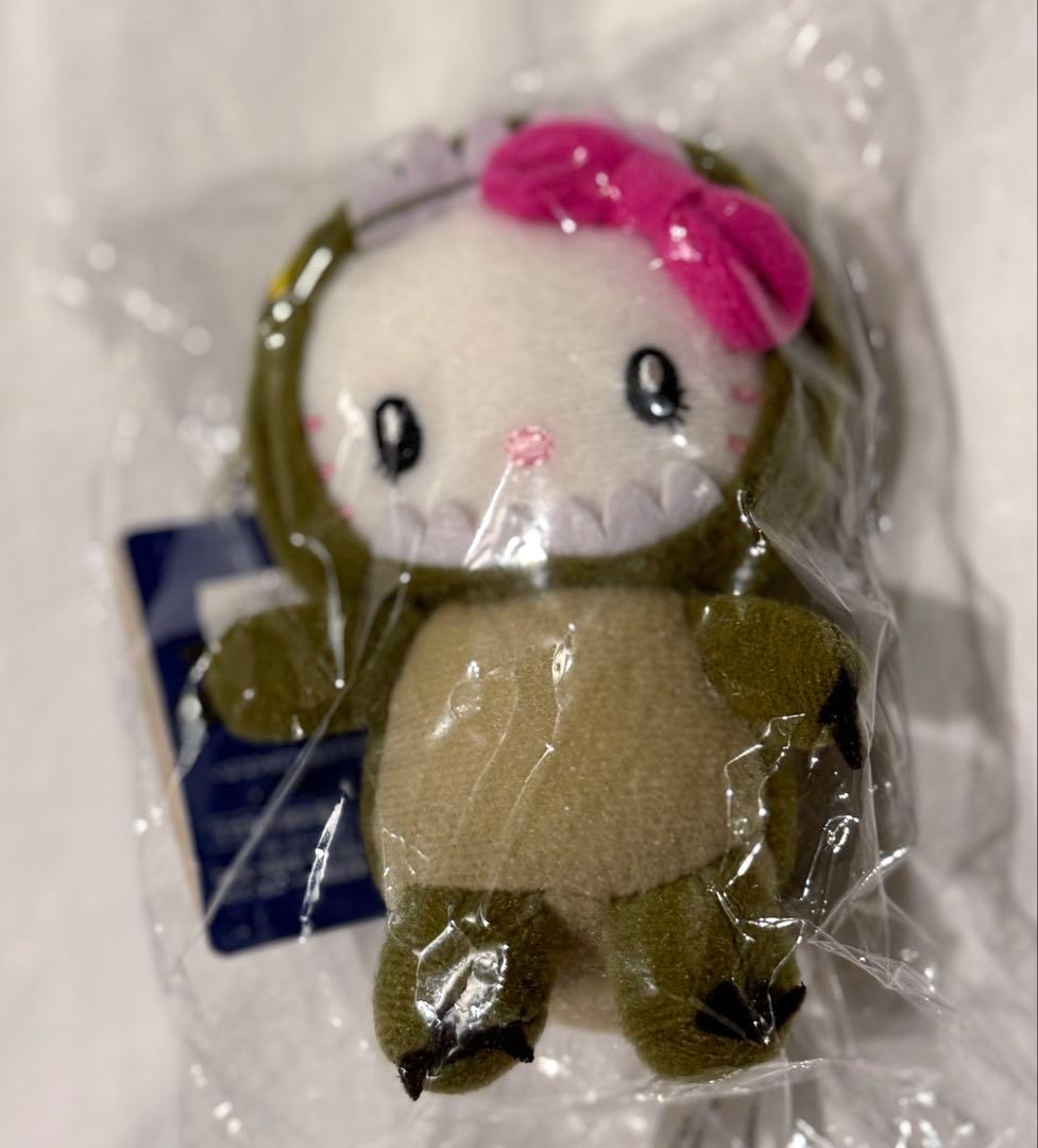 USJ ユニバ　ハローキティ　ジュラシックパーク恐竜　ストラップ　キーホルダー