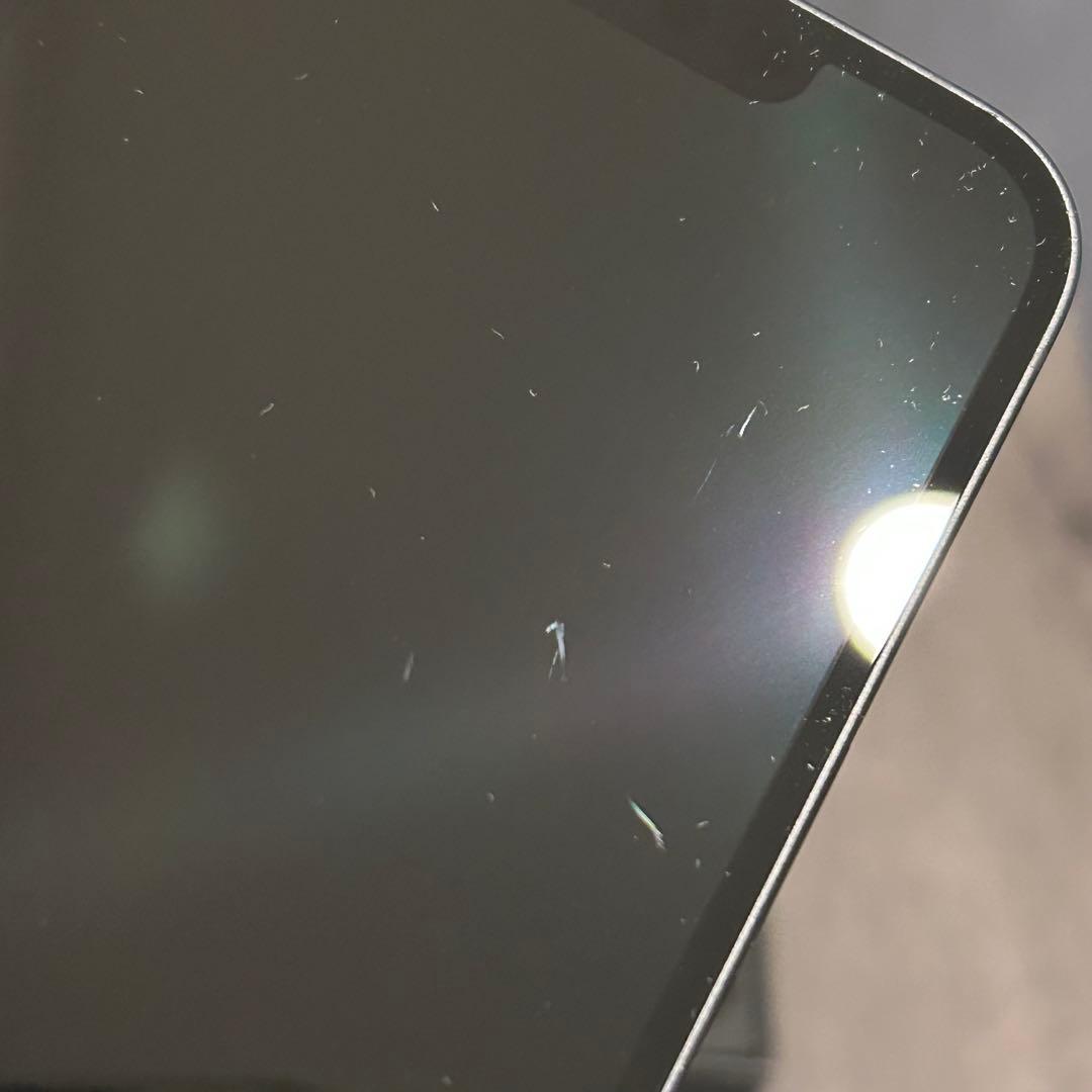 ほぼ未使用】iPhone 16e｜SIMフリー版 バッテリー100％