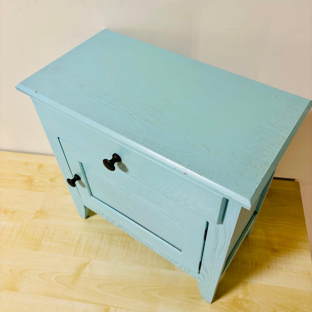 キャビネット　ビンテージ　レトロ　ポップ　棚　サイドテーブル　脇机 送料込み