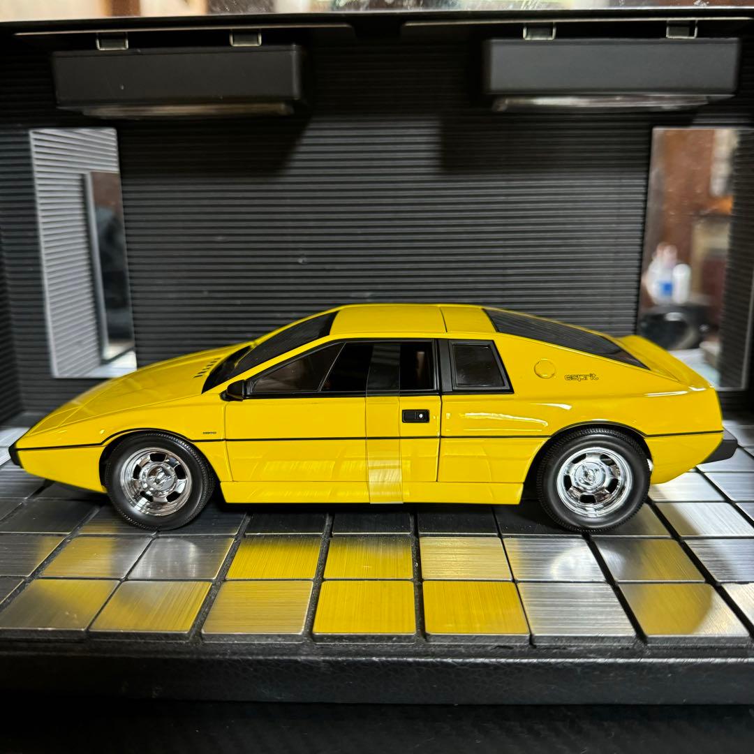 絶版未展示品 オートアート 1/18 ロータス エスプリ タイプ ,79