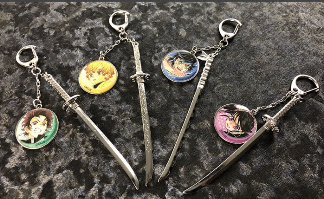 鬼滅の刃 コレクション メタル チャーム フルコンプリート 全10種
