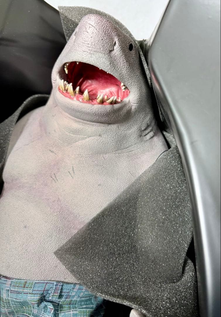 ホットトイズ キングシャーク スーサイドスクワッド