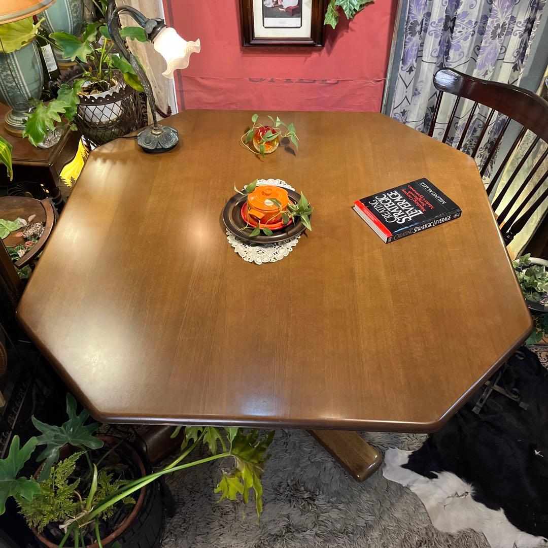 moi 　カリモク　ヴィンテージ オーク　８角　ダイニングテーブル