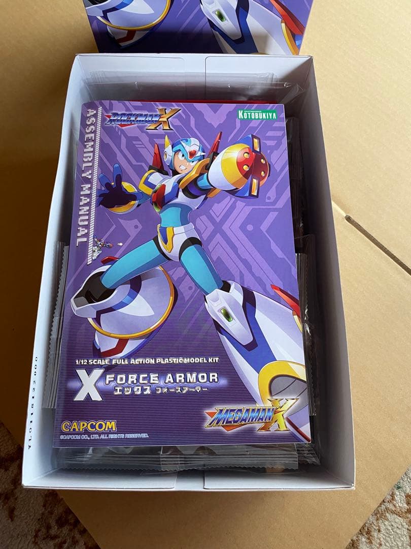 【未開封】コトブキヤ ロックマンX フォースアーマー 1/12