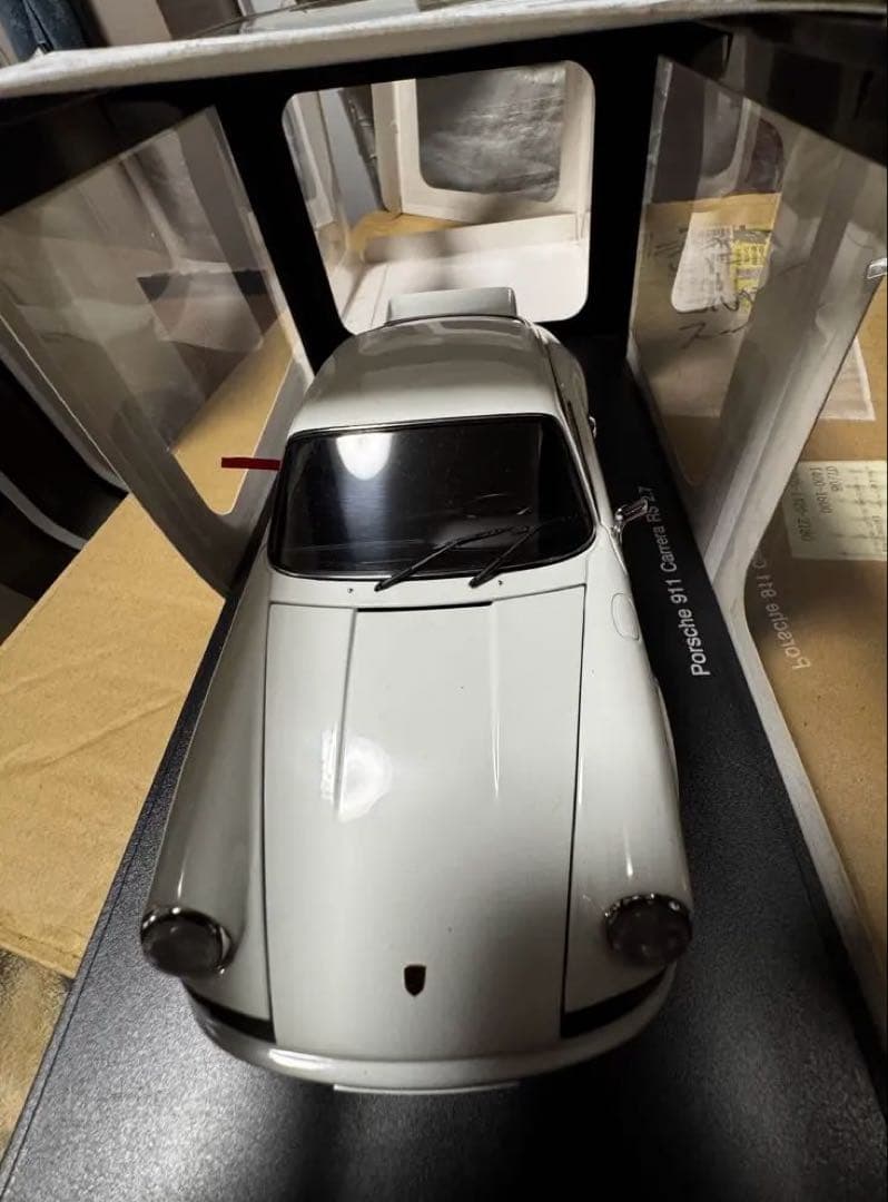 絶版 Porsche 911 Carrera RS 2.7 オートアート