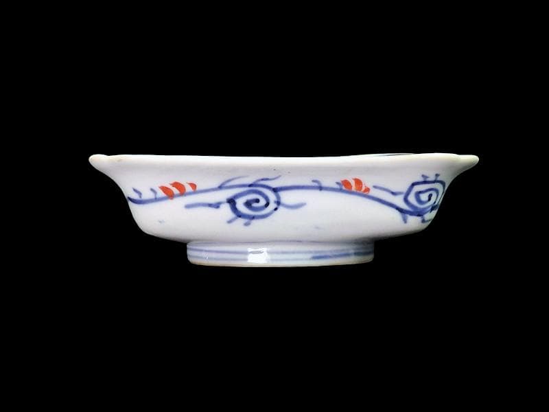 古伊万里 色絵 青海波にお福さんの図 角皿 2客 C084AS-DAa - メルカリ