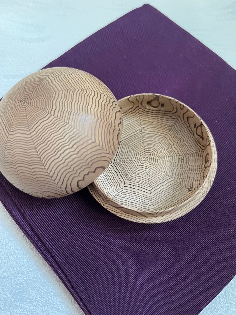 中川清司　人間国宝、重要無形文化財保持者　木製香合 茶道　木工芸　波状木目模様