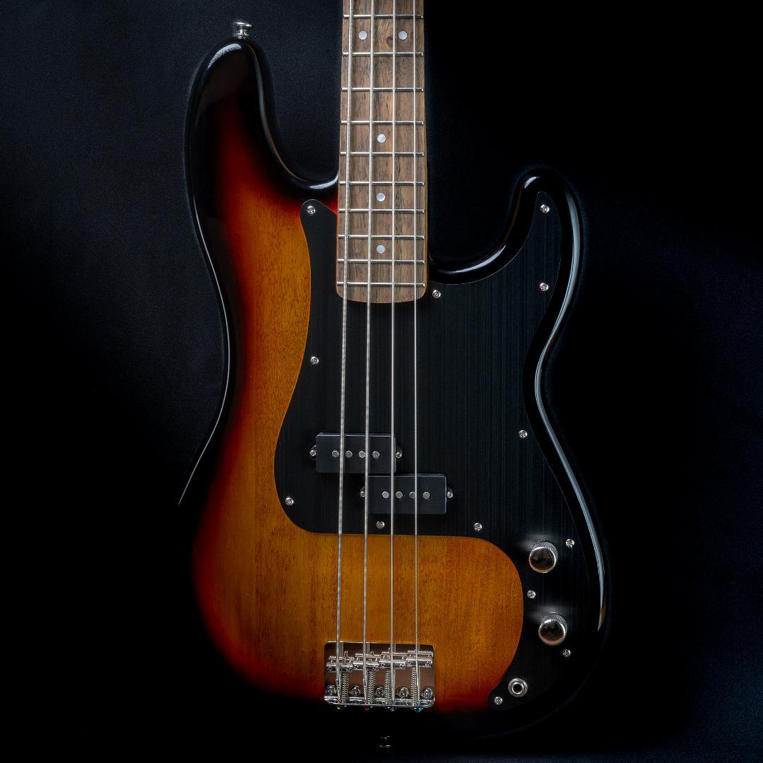 プレシジョンベースアノダイズドピックガードBlack黒/Lotustorks