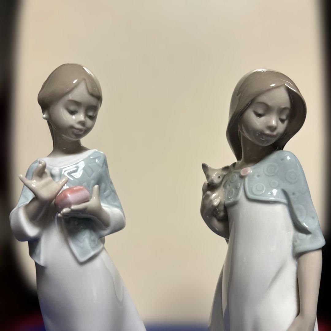 値下げしました　美品　NAO陶器製少女像 青いショール 2セット　高さ22cm