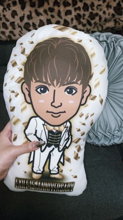 佐藤大樹 クッション