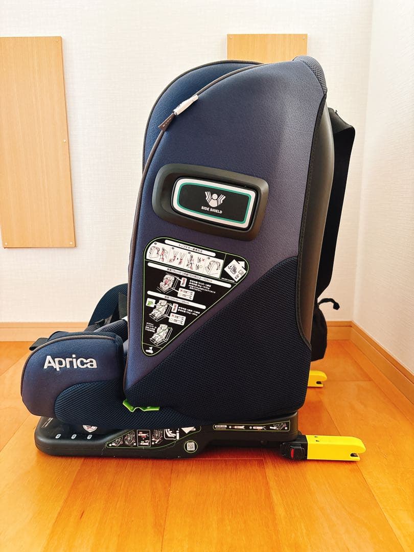 Aprica フォームフィット ISOFIX セーフティープラス