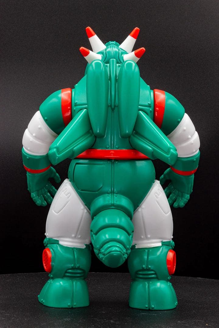 ニセ・ウルトラマン 現状品 怪獣郷 やまなや [FIG]怪獣郷ソフビ