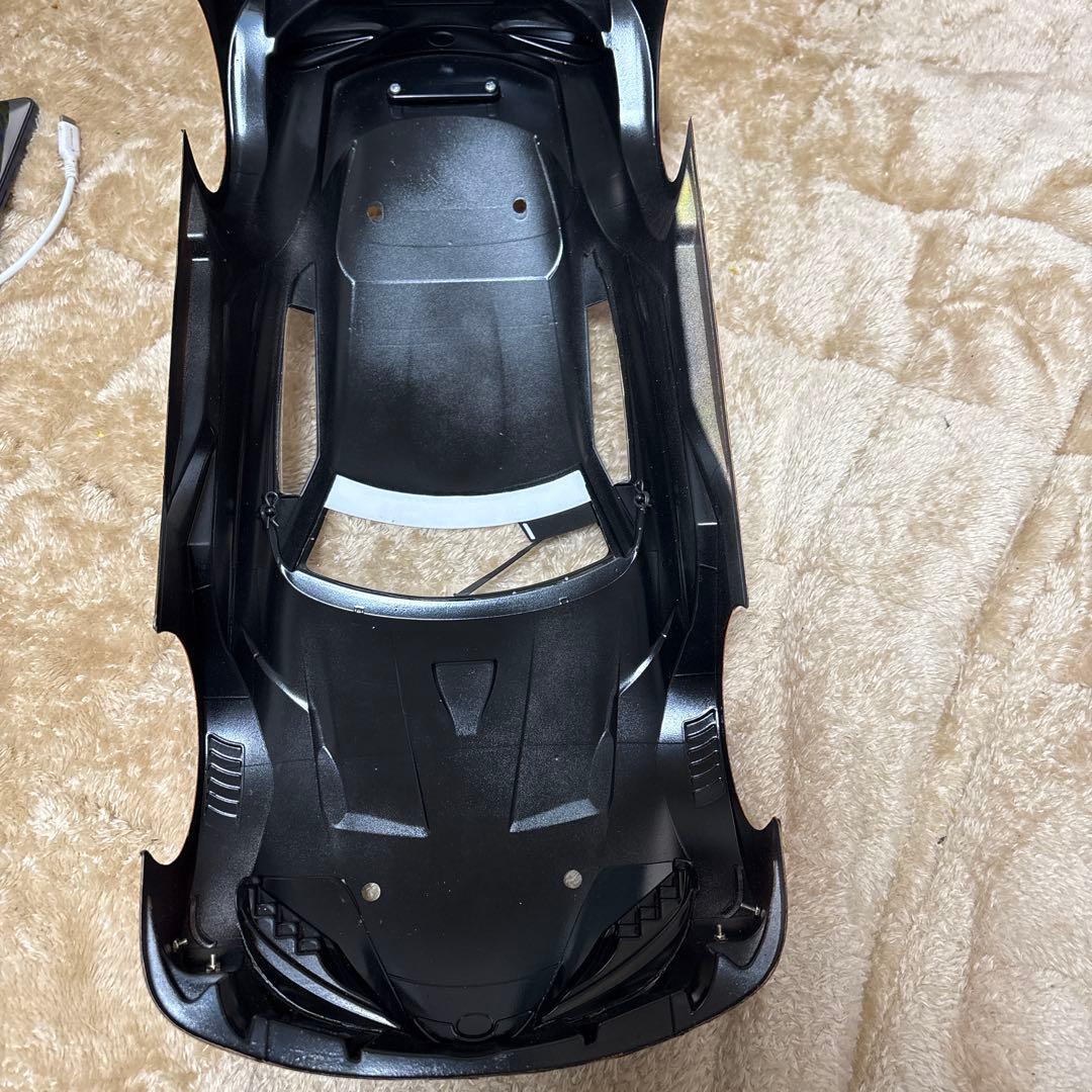 タミヤ　GRスープラボディ