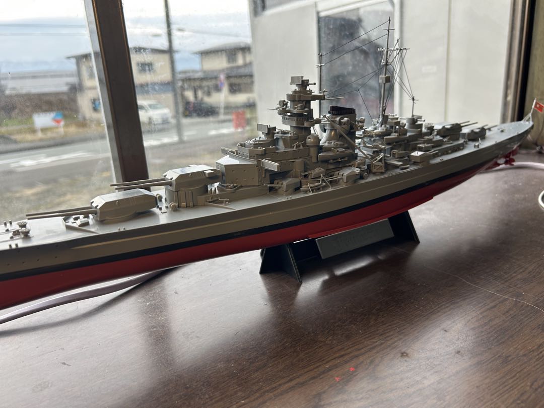 ビスマルク高速戦艦ドイツ1/350世界最強の戦艦一撃でフッド戦艦を撃沈(完成品)