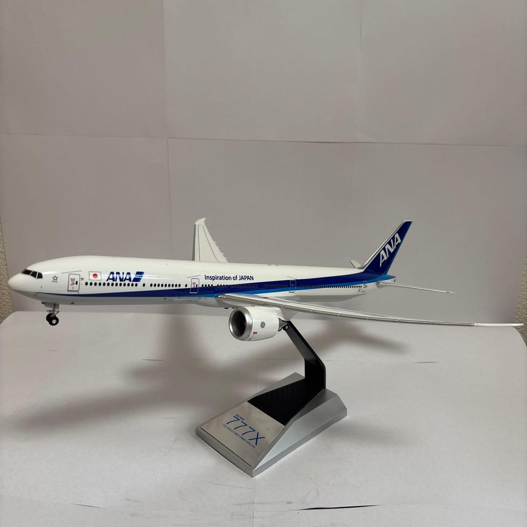 全日空商事NH20099 777-9 1/200 新品未開封】全日空商事 1/200 ANA MRJ90