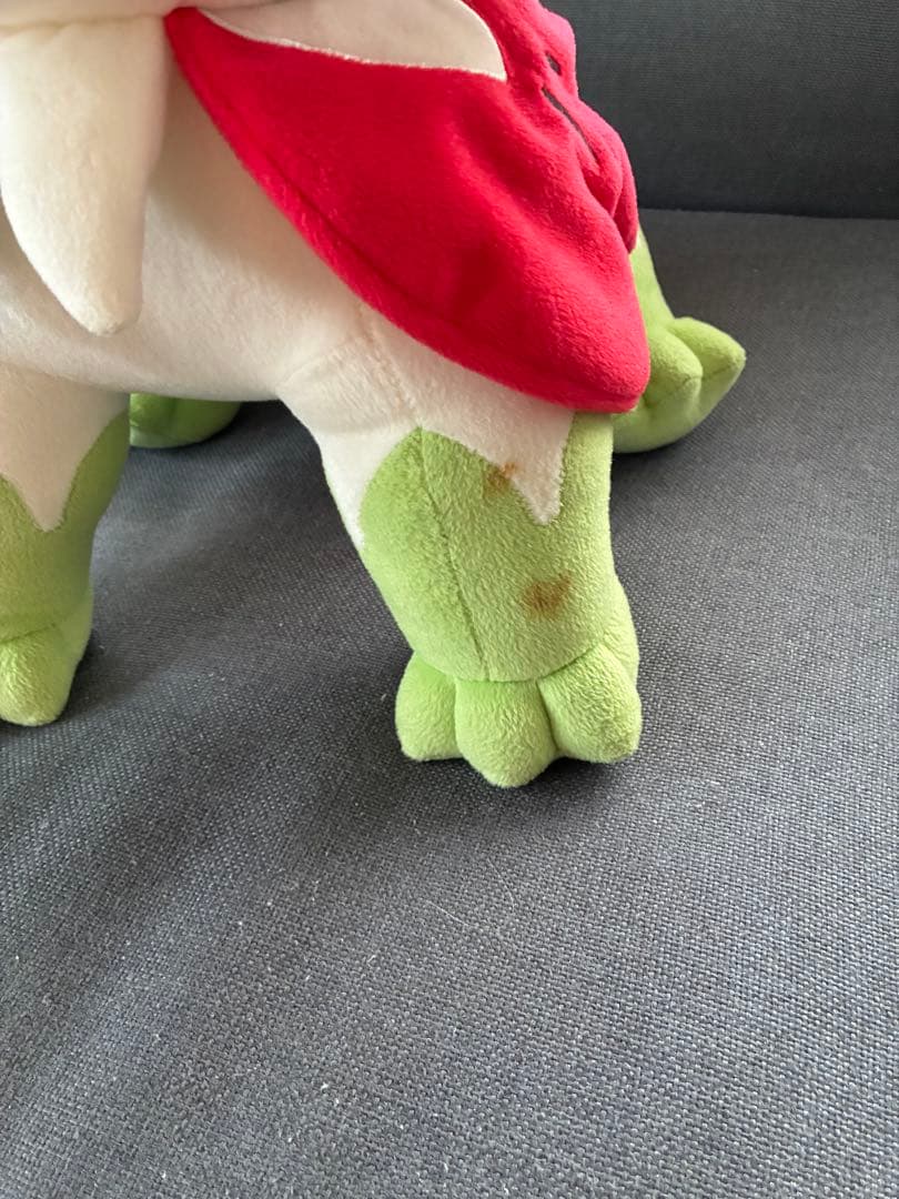 ポケモンシェイミ一番くじ特等ぬいぐるみ