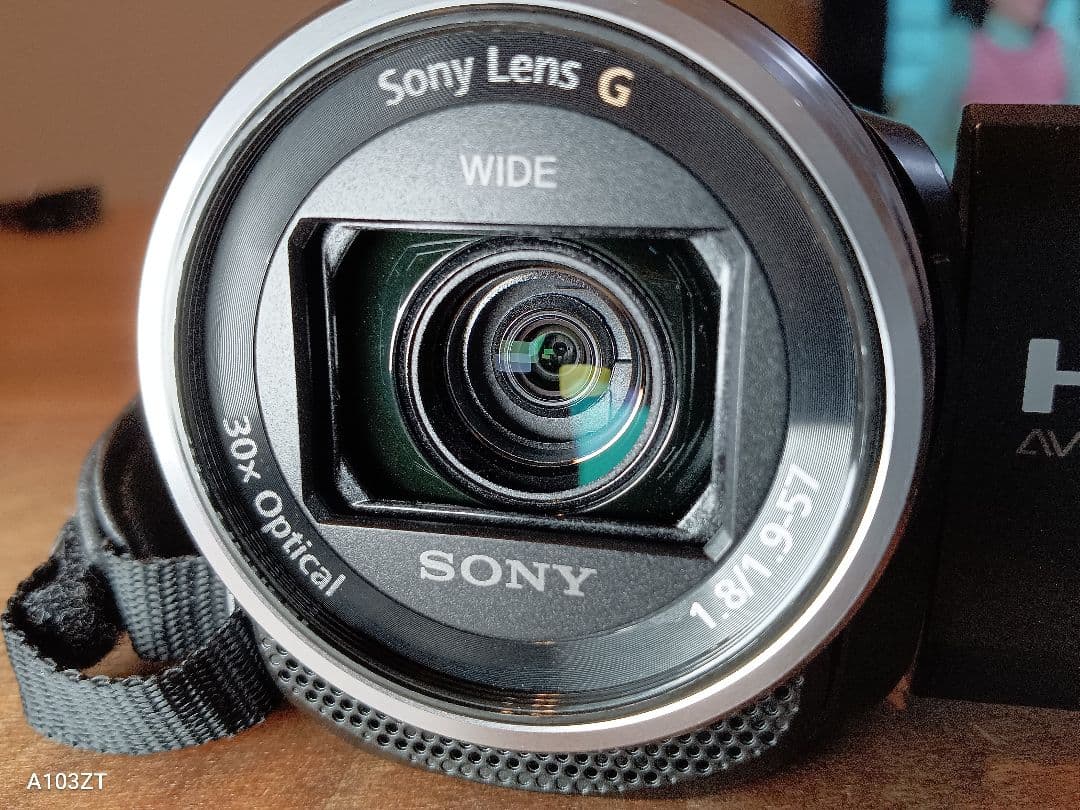 【SDカード付き】美品 SONY Handycam HDR-CX675【保証付】