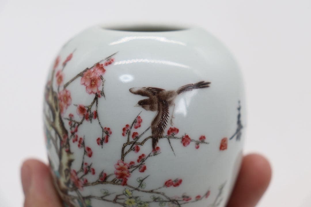 中国 玩玉 粉彩 花鳥紋小壺① 送料込み250525 - メルカリ