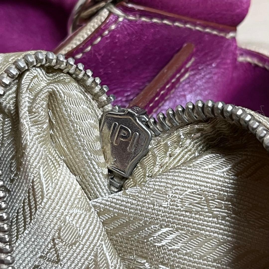 美品 PRADA プラダ ハンドバッグ 肩掛け 三角プレート