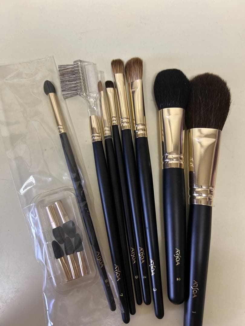 アルソア　プロ用メイクブラシセット　ケース付き
