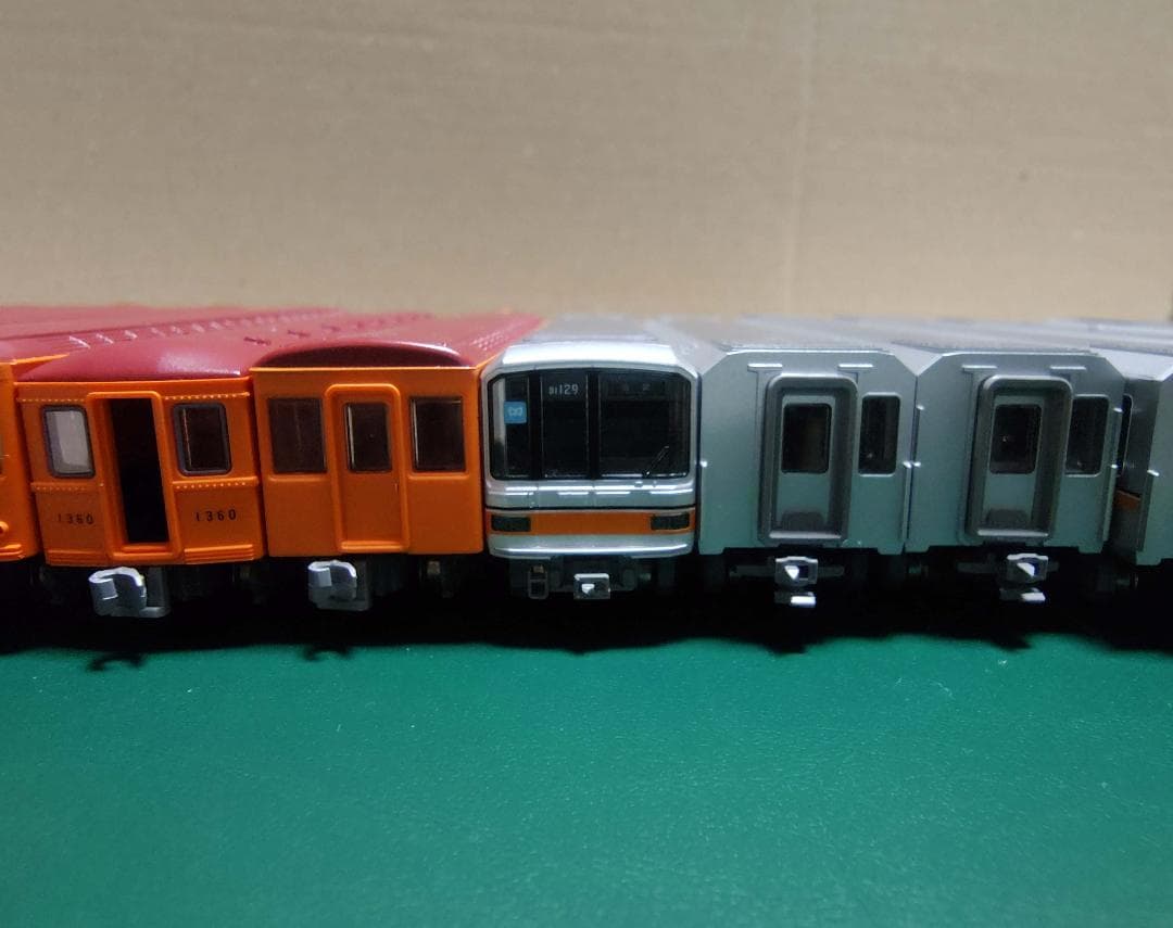 KATO10-864東京メトロ銀座線01系＆鉄コレ営団銀座線2053編成-走行化