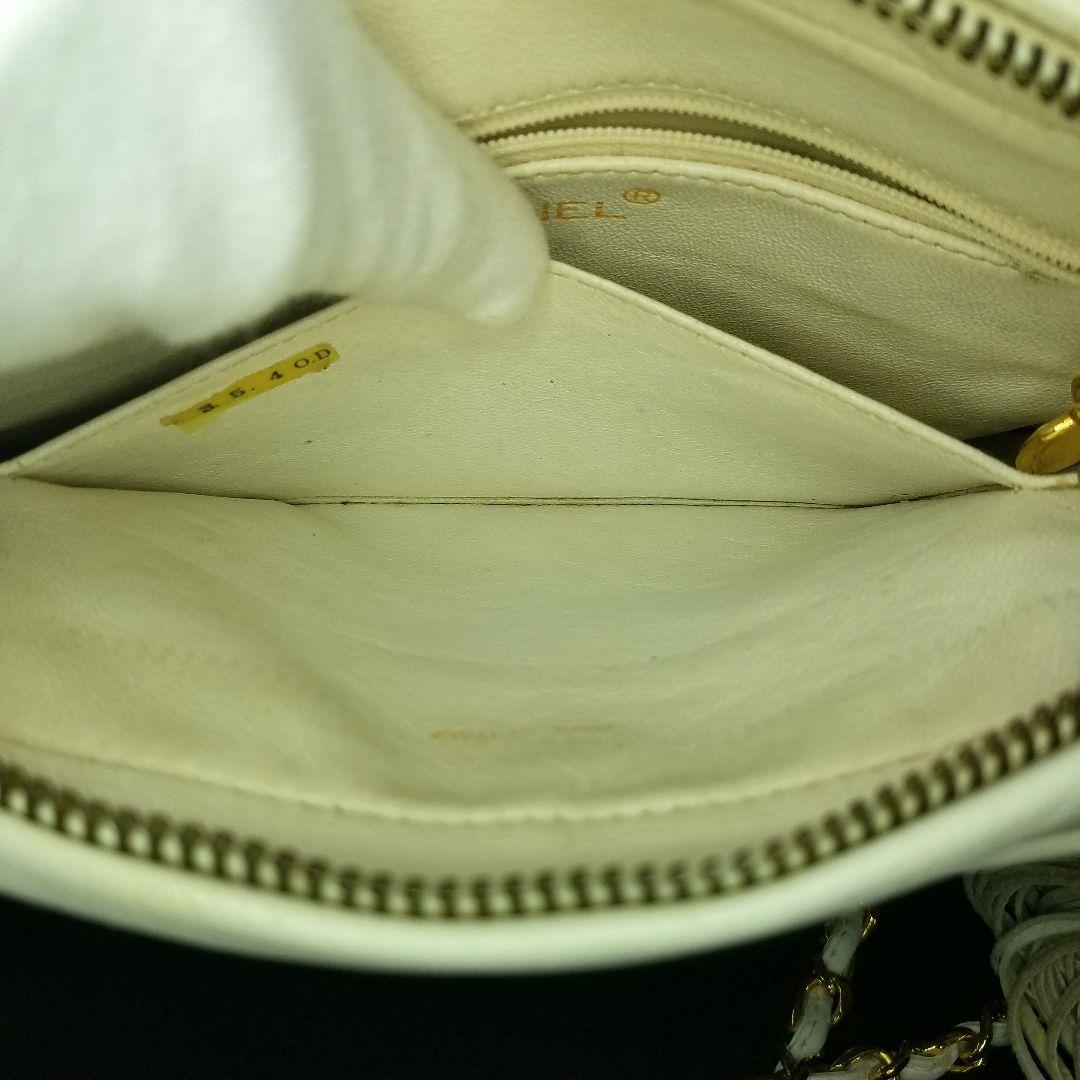 シャネル チェーン ショルダーバッグ フリンジ キルティング オフホワイト系