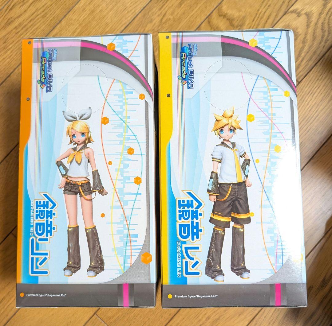 プレミアムフィギュア　鏡音リン　鏡音レン