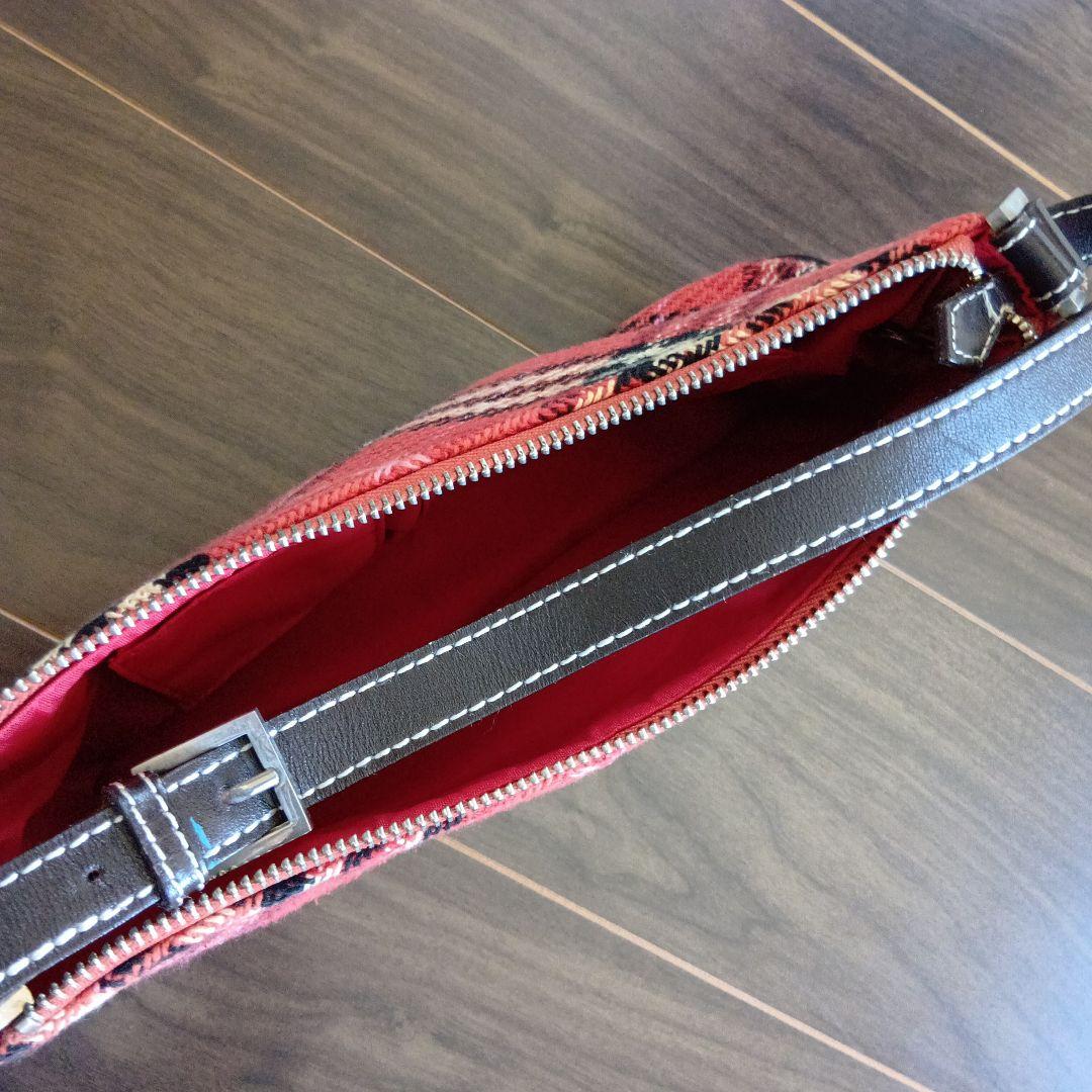 バーバリショルダーバッグ