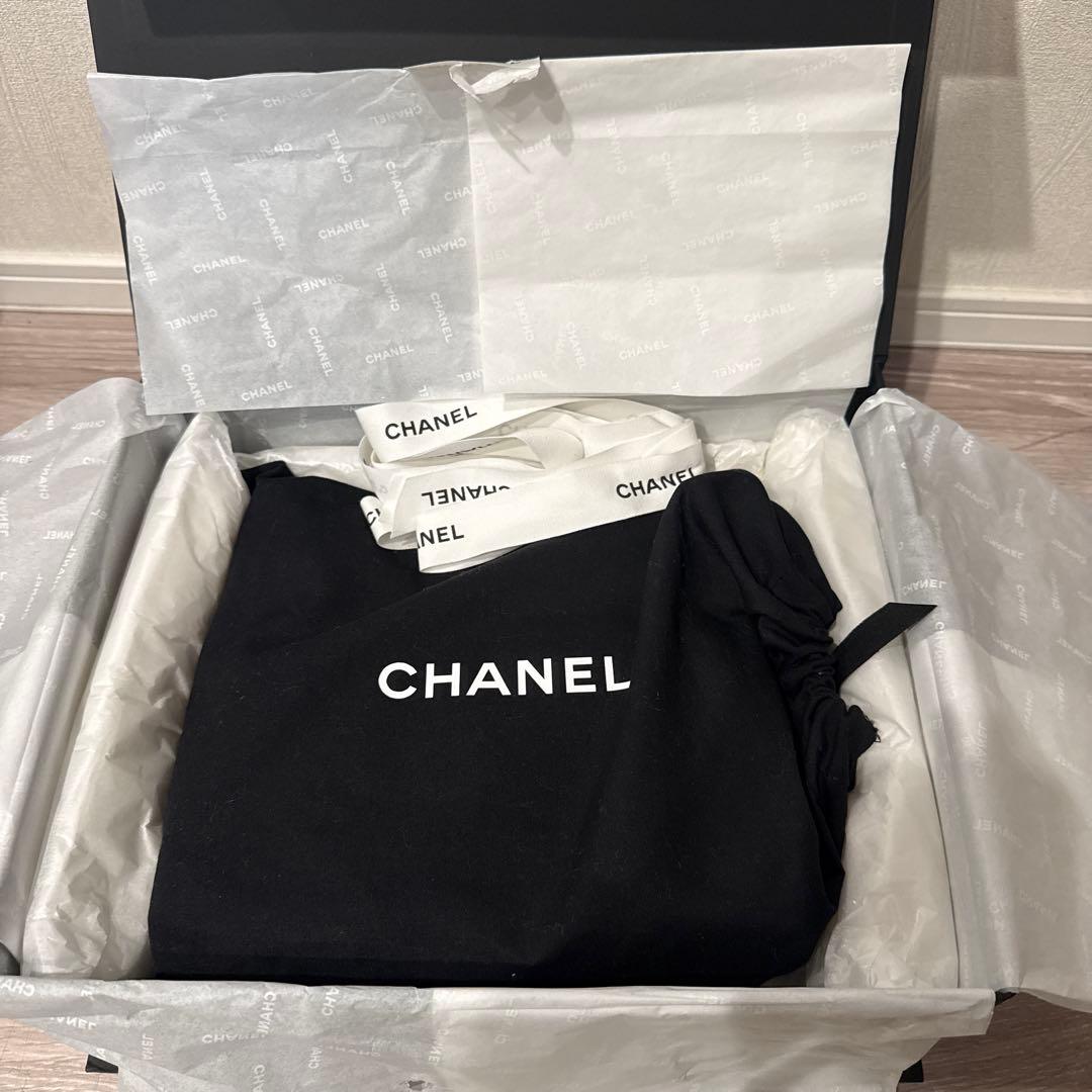 CHANEL ★キャビアスキンブラック ショルダーバッグ