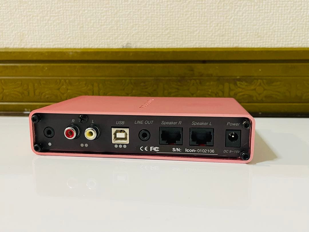 NuForce ギターエフェクター ピンク