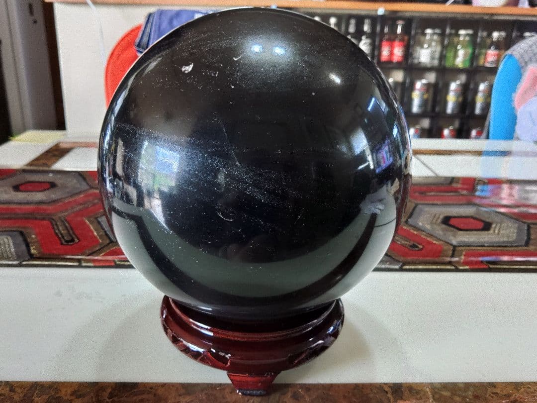 ブラックストーン　自然石　まん丸石　かわいい黒石　漆黒の岩石　ピカピカ黒丸石 ブラックストーン自然石まん丸石かわいい黒石漆黒の岩石ピカピカ黒丸石