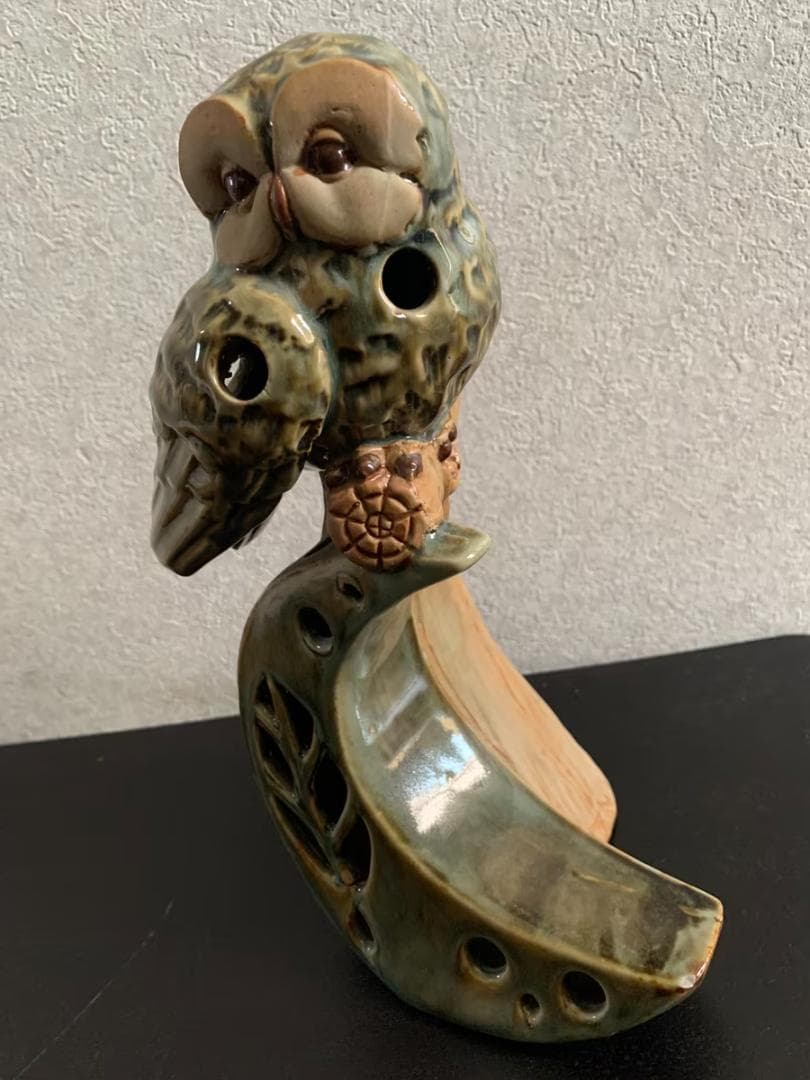 フクロウ　陶器　置物
