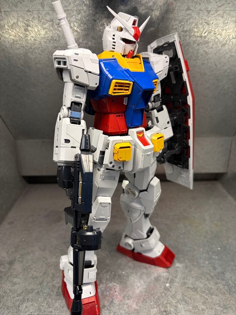 【箱付き】PG UNLEASHED 1/60 RX-78-2 ガンダム