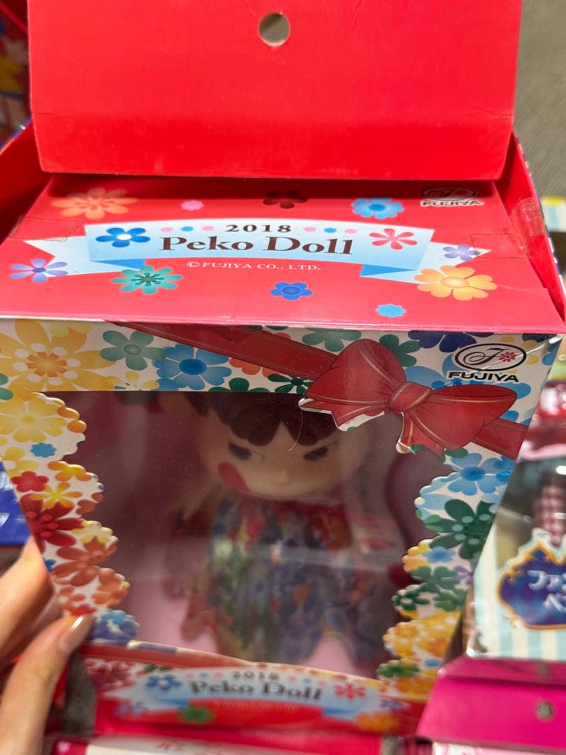 ペコちゃん人形Peko Doll FUJIYA 花柄ドレス フィギュ 8本セット
