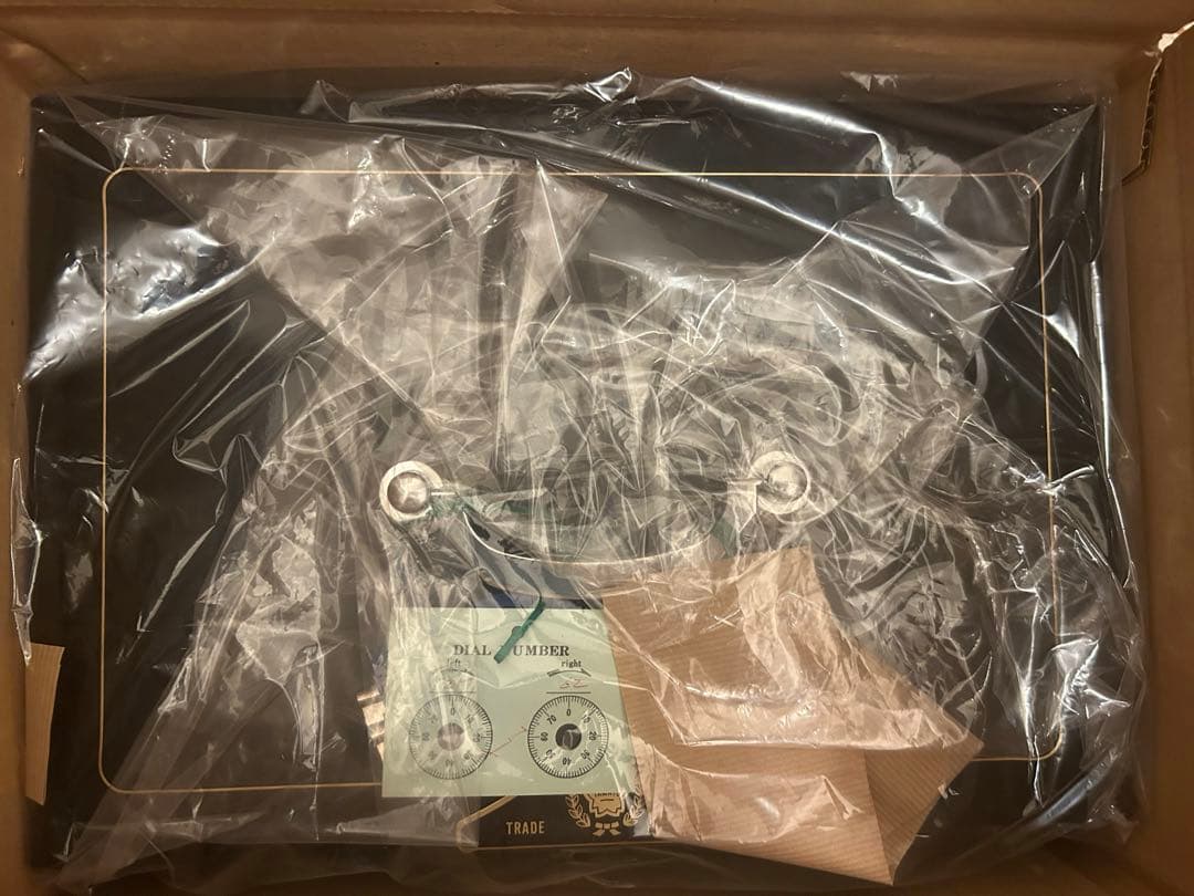 黒色手提げ金庫 盗難予防警鈴レトロ アンティーク金庫《黒色は三つしかありません》