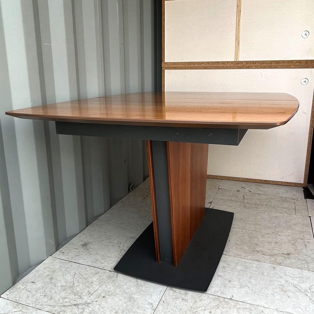 取付無料！ボーコンセプト ミラノ 北欧デンマーク モダン伸長式ダイニングテーブル