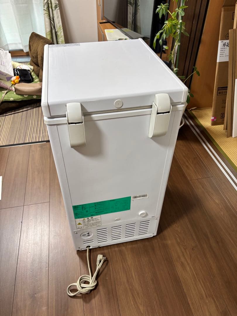 ハイアール家庭用冷凍庫　JF-NC66A