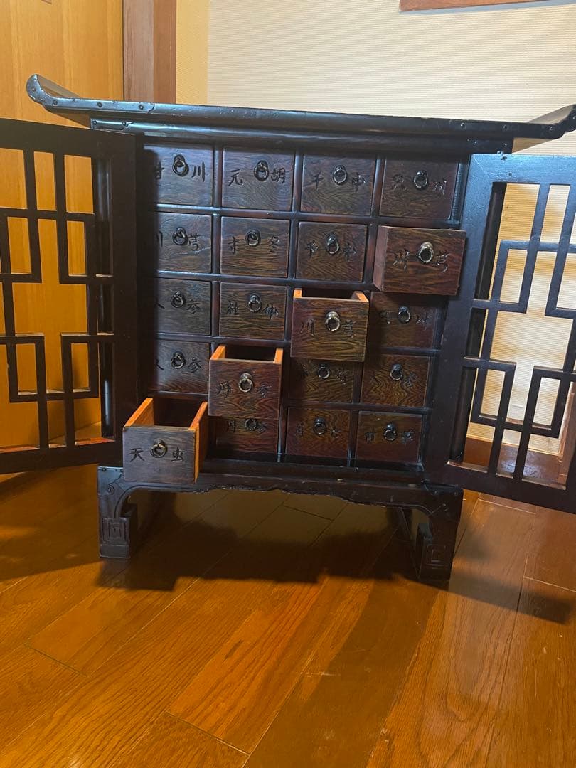 薬箪笥 中国 薬箱 薬入れ 収納 チェスト 小物入れ 引き出し 飾り棚