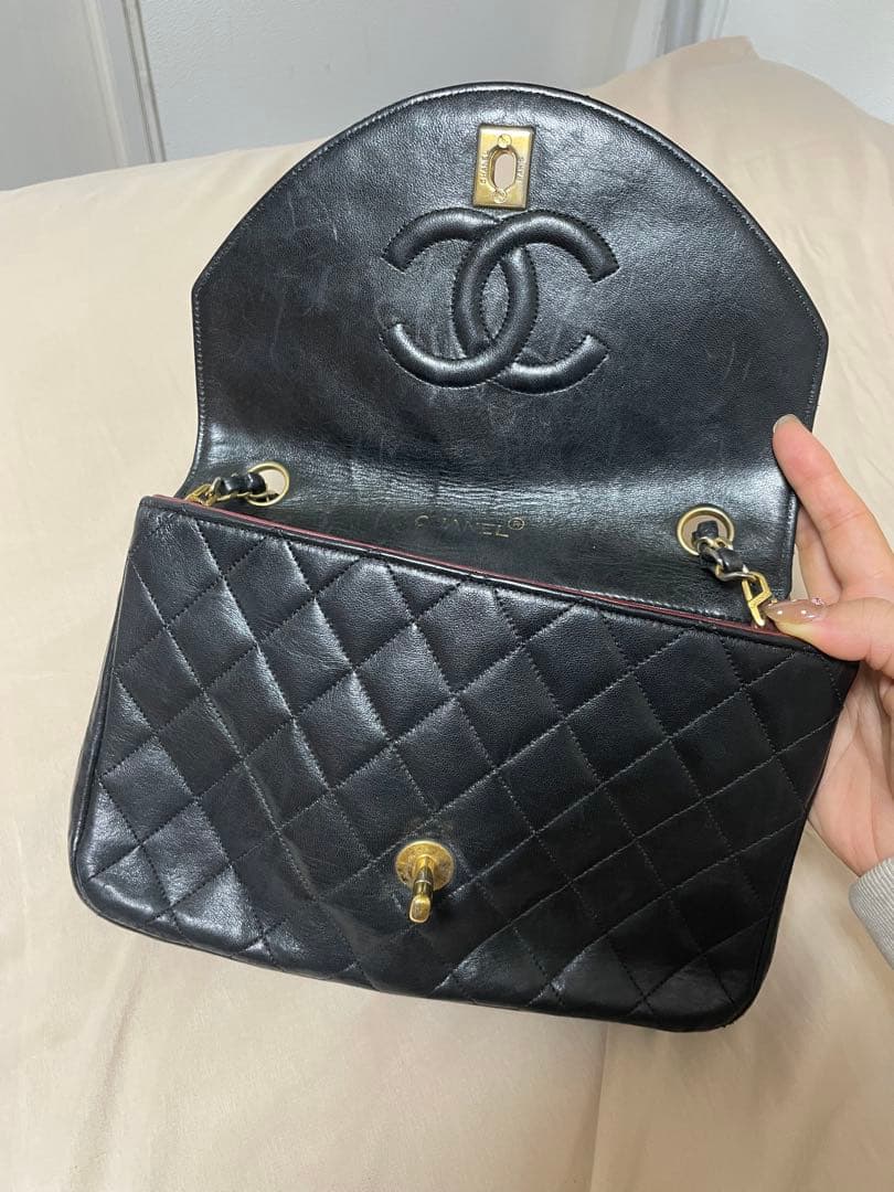 CHANEL 黒 キルティング ショルダーバッグ