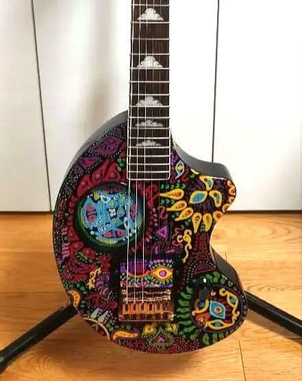 【19日迄値引】FERNANDES ZO-3 hide サイケ ハードケース付き 生誕特価】FERNANDES ZO-3 hide サイケ ハードケース付き